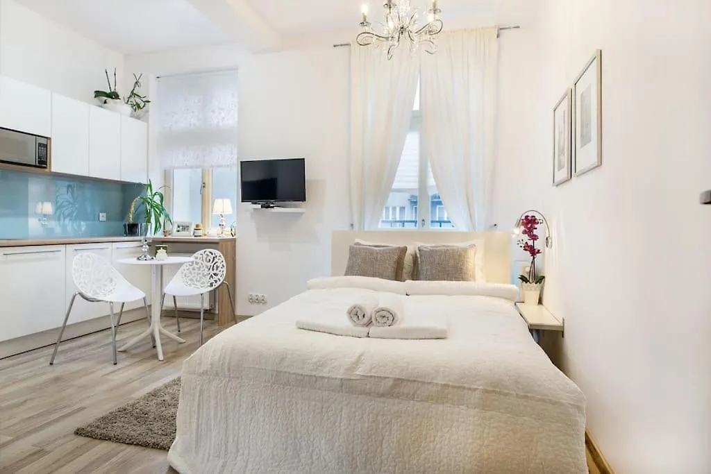 Old Town Apartments - T32 Krasków Πολωνία